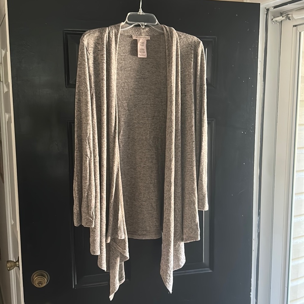 Flowy Women’s Cardigan size Large